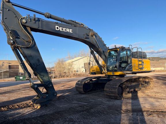 2023 John Deere 470 P-Tier