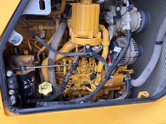2023 John Deere 850L