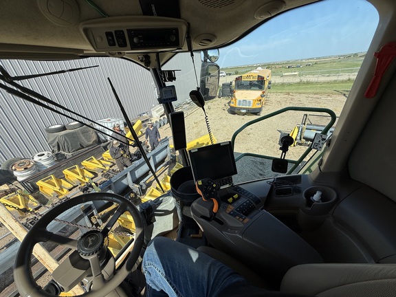 2019 John Deere S780 (4th thumbnail)