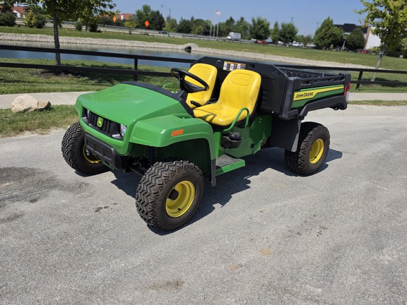 2025 John-Deere TX 4X2
