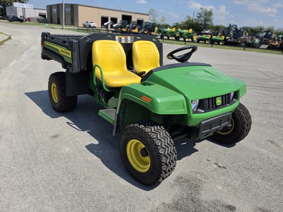 2025 John-Deere TX 4X2