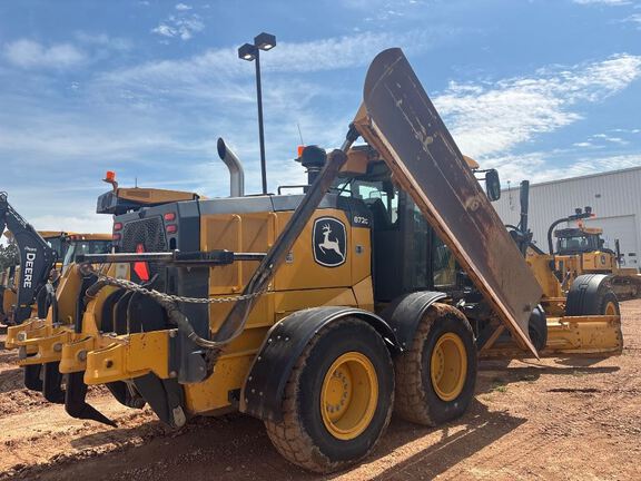 2022 John Deere 872G