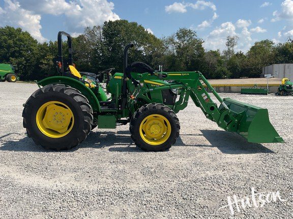 Photo of 2024 John Deere 5060E