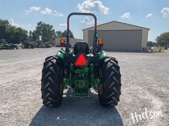 Photo of 2024 John Deere 5060E