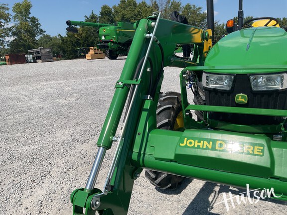 Photo of 2024 John Deere 5060E