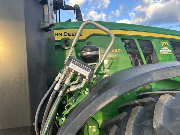 Used 2025 John Deere 7R 230 Row Crop Tractors at Horizon Ag & Turf in Lloydminster, AB - Photo8