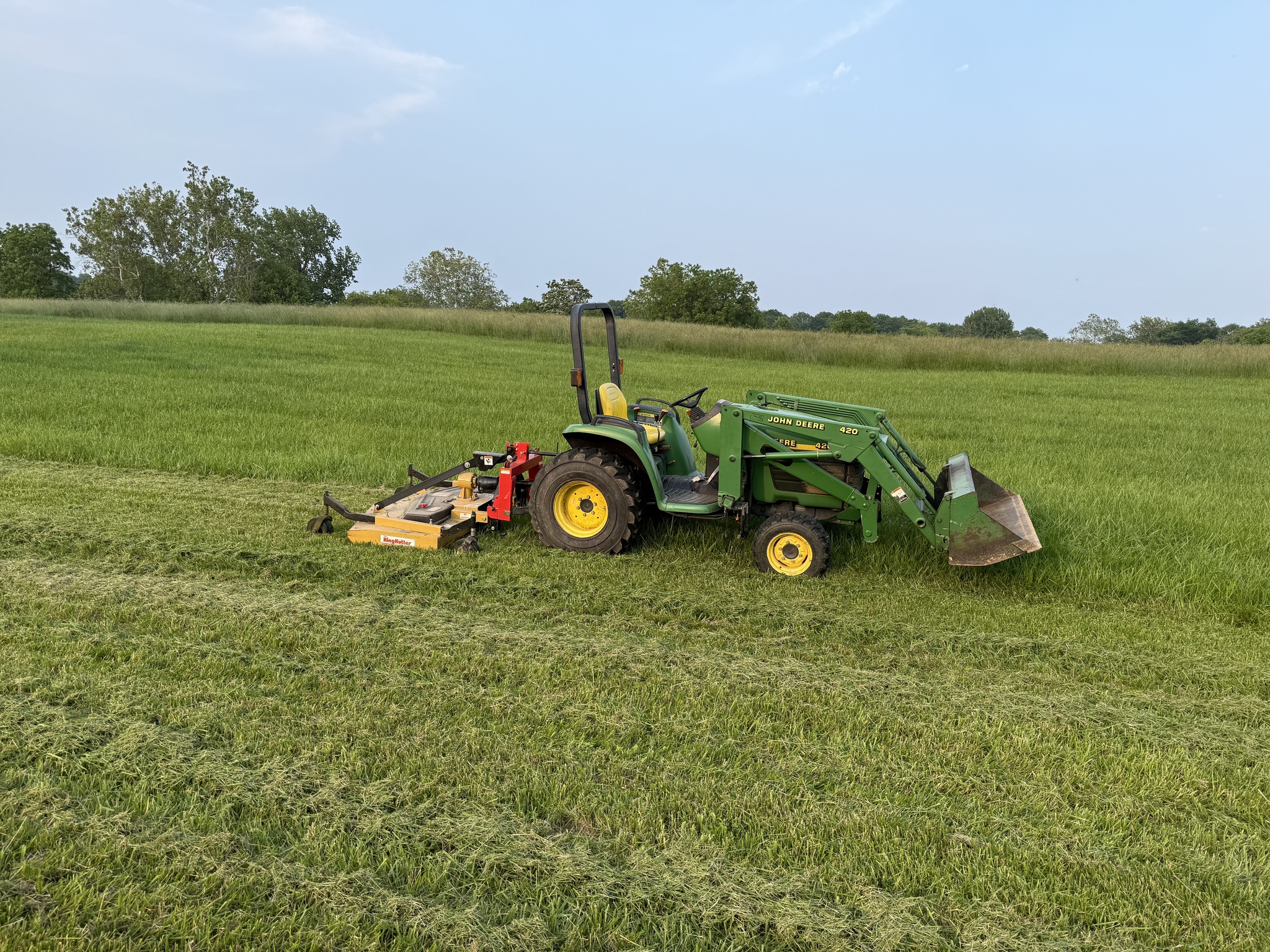 Used 2000 John Deere 4200 Compact Utility Tractors at Koenig Equipment in Franklin, IN - PhotoXL0