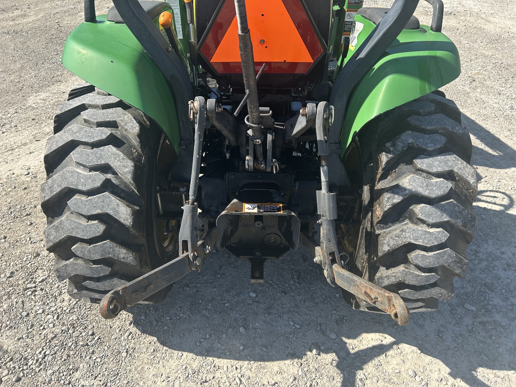 Used 2000 John Deere 4200 Compact Utility Tractors at Koenig Equipment in Franklin, IN - PhotoXL10