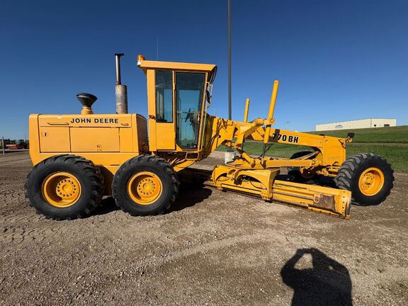 1987 John Deere 770BH
