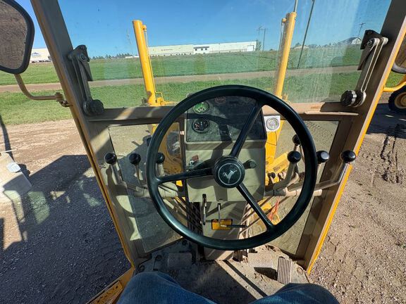 1987 John Deere 770BH