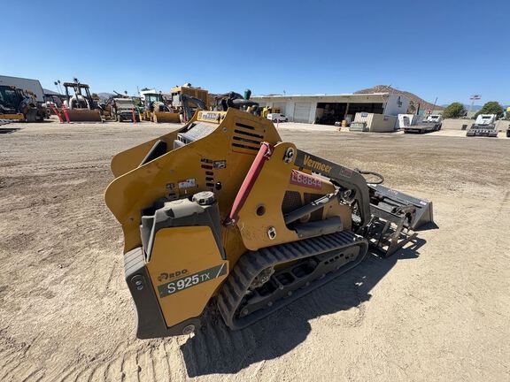 2023 Vermeer S925TX
