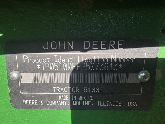 Photo of 2023 John Deere 5100E