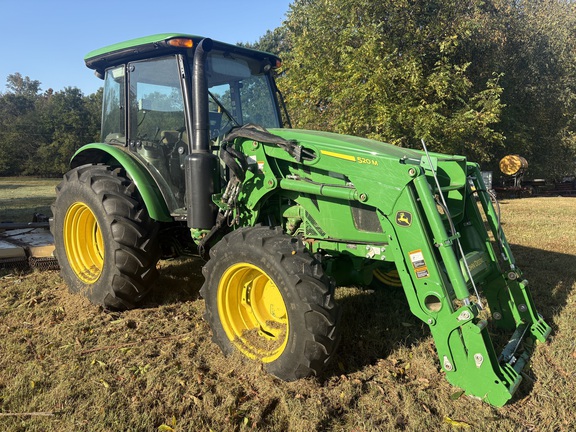 Photo of 2023 John Deere 5100E
