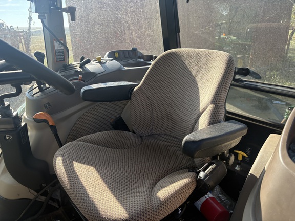 Photo of 2023 John Deere 5100E