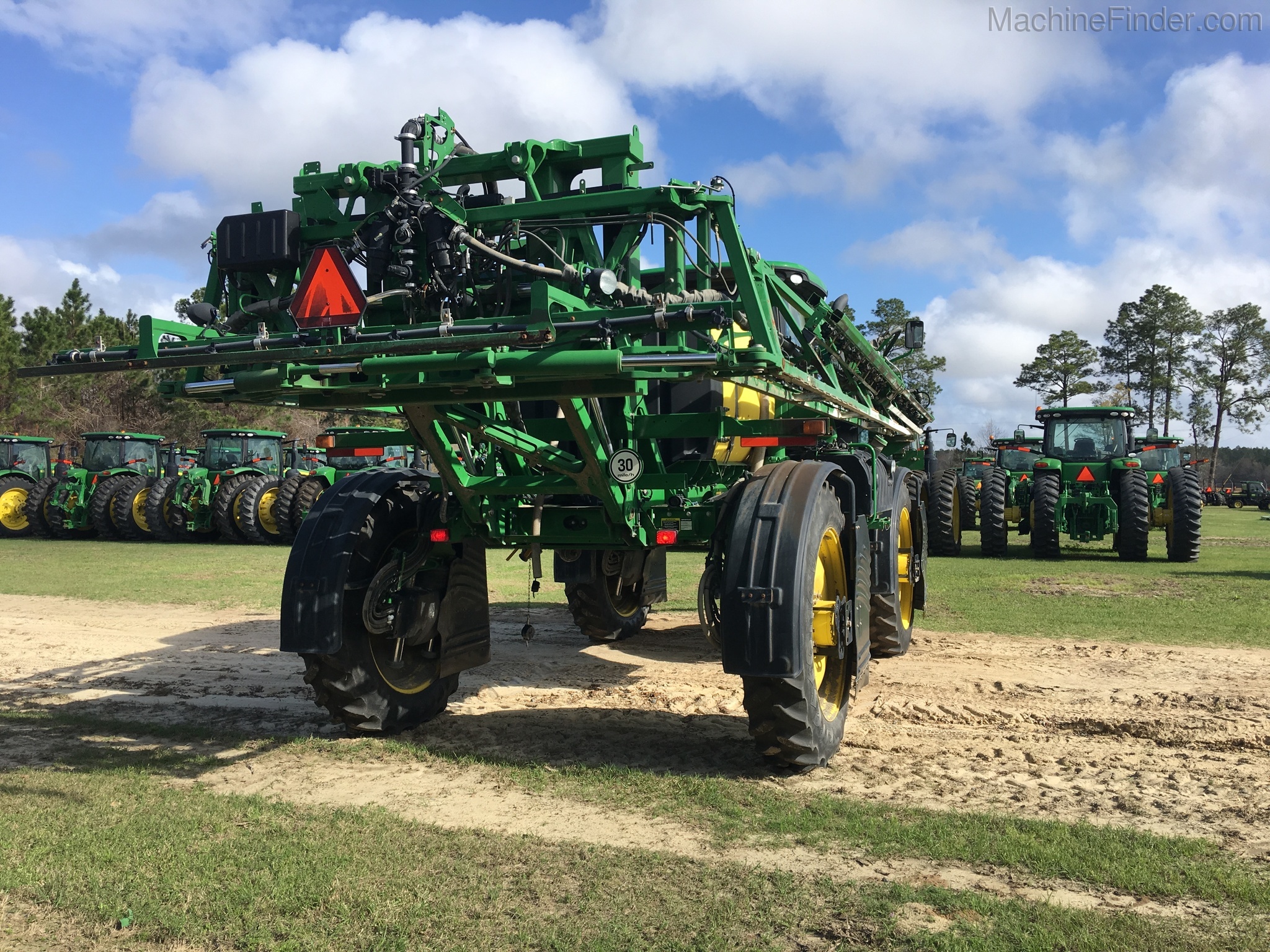 2015 John Deere R4030 Image 4