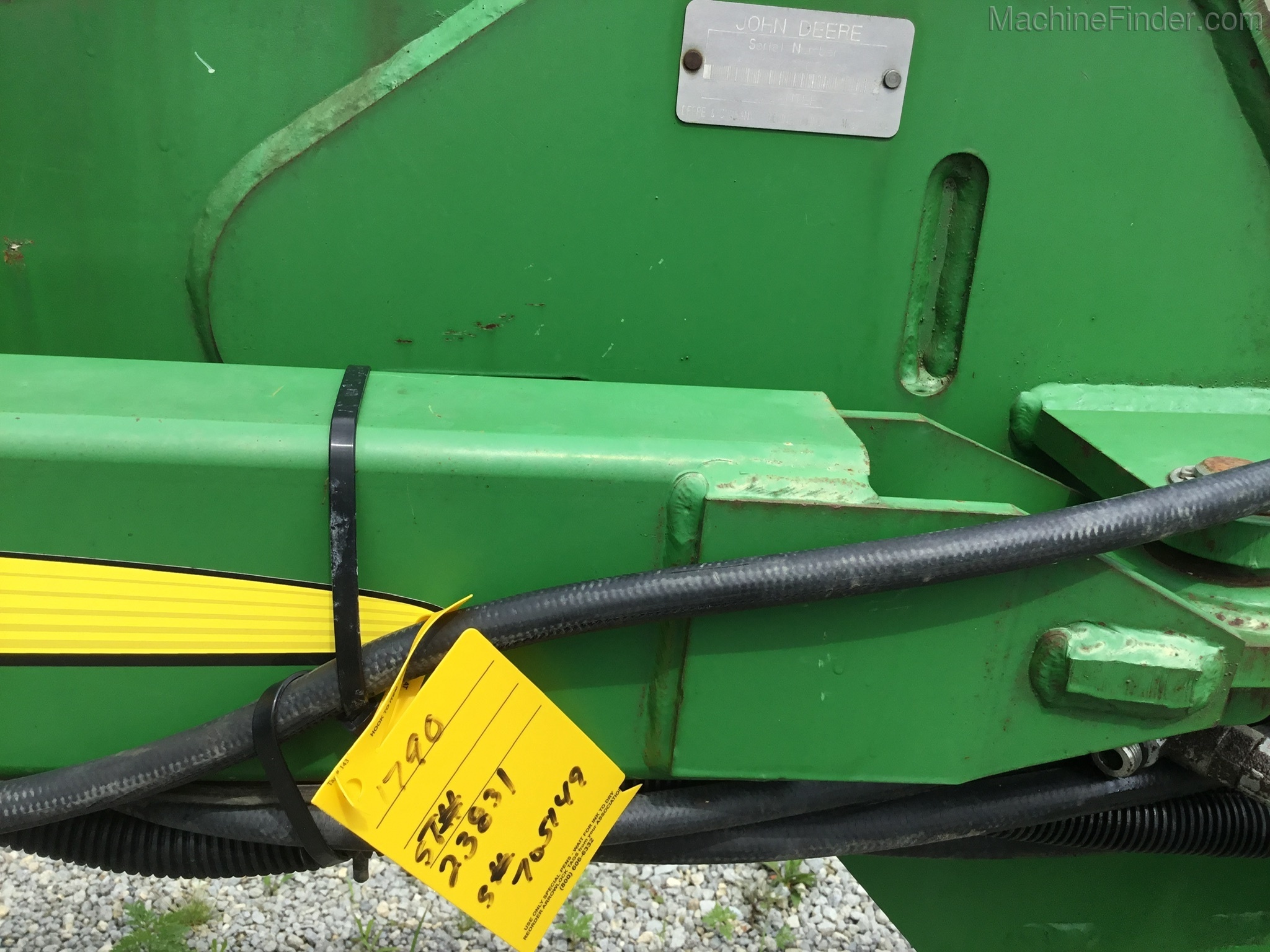 2004 John Deere 1790 Image 10