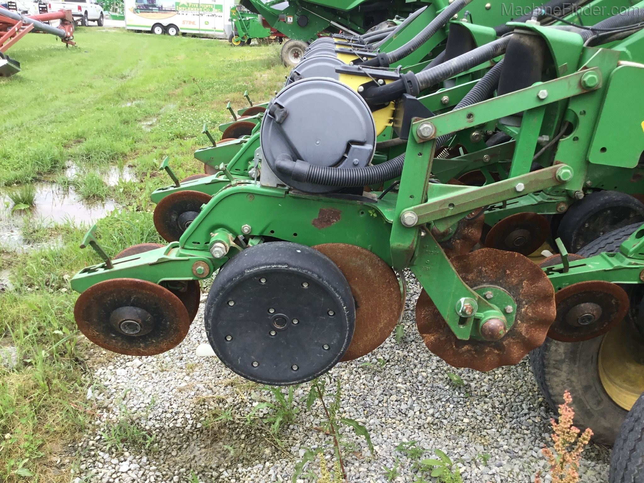2004 John Deere 1790 Image 6
