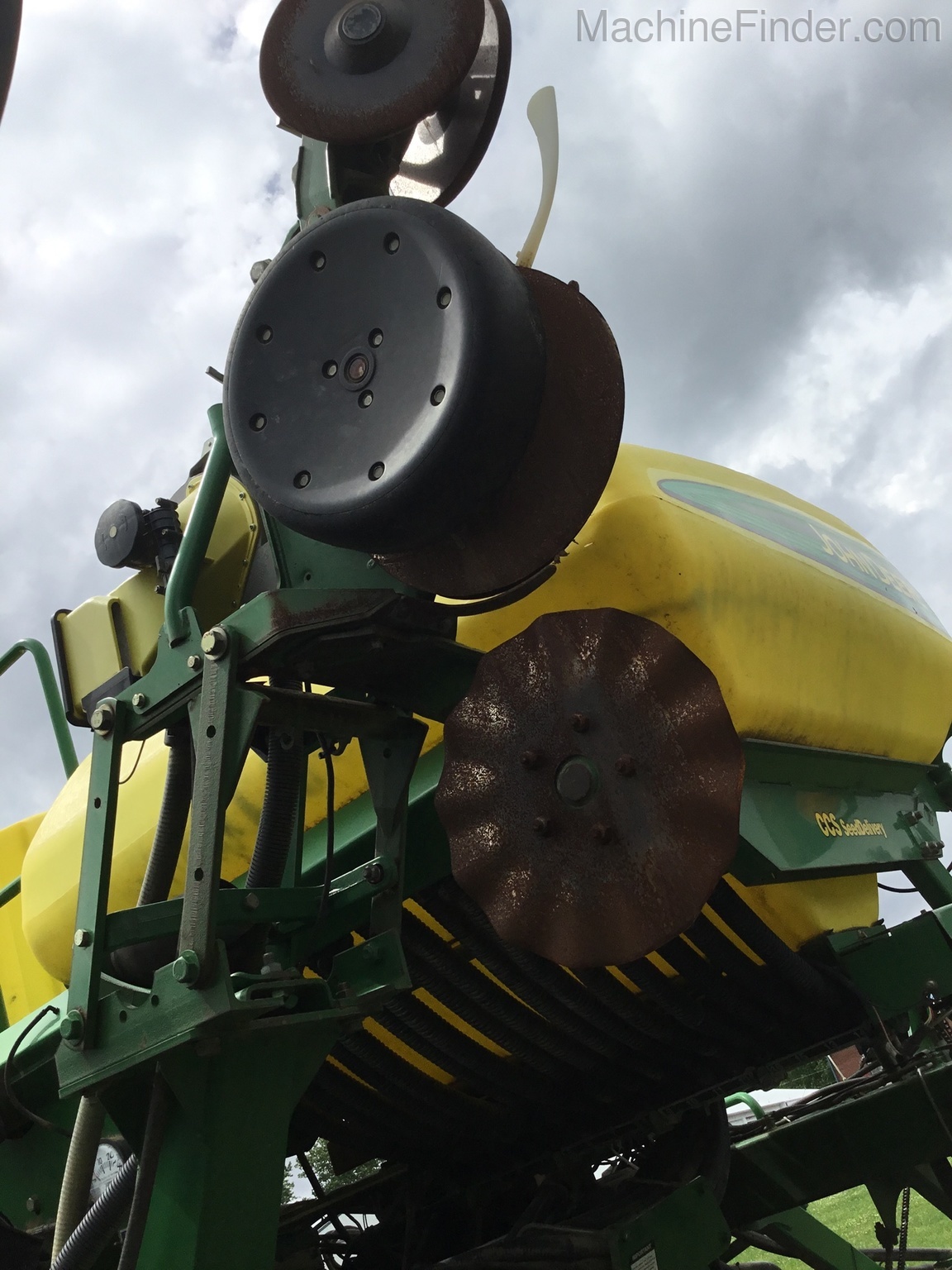 2004 John Deere 1790 Image 4