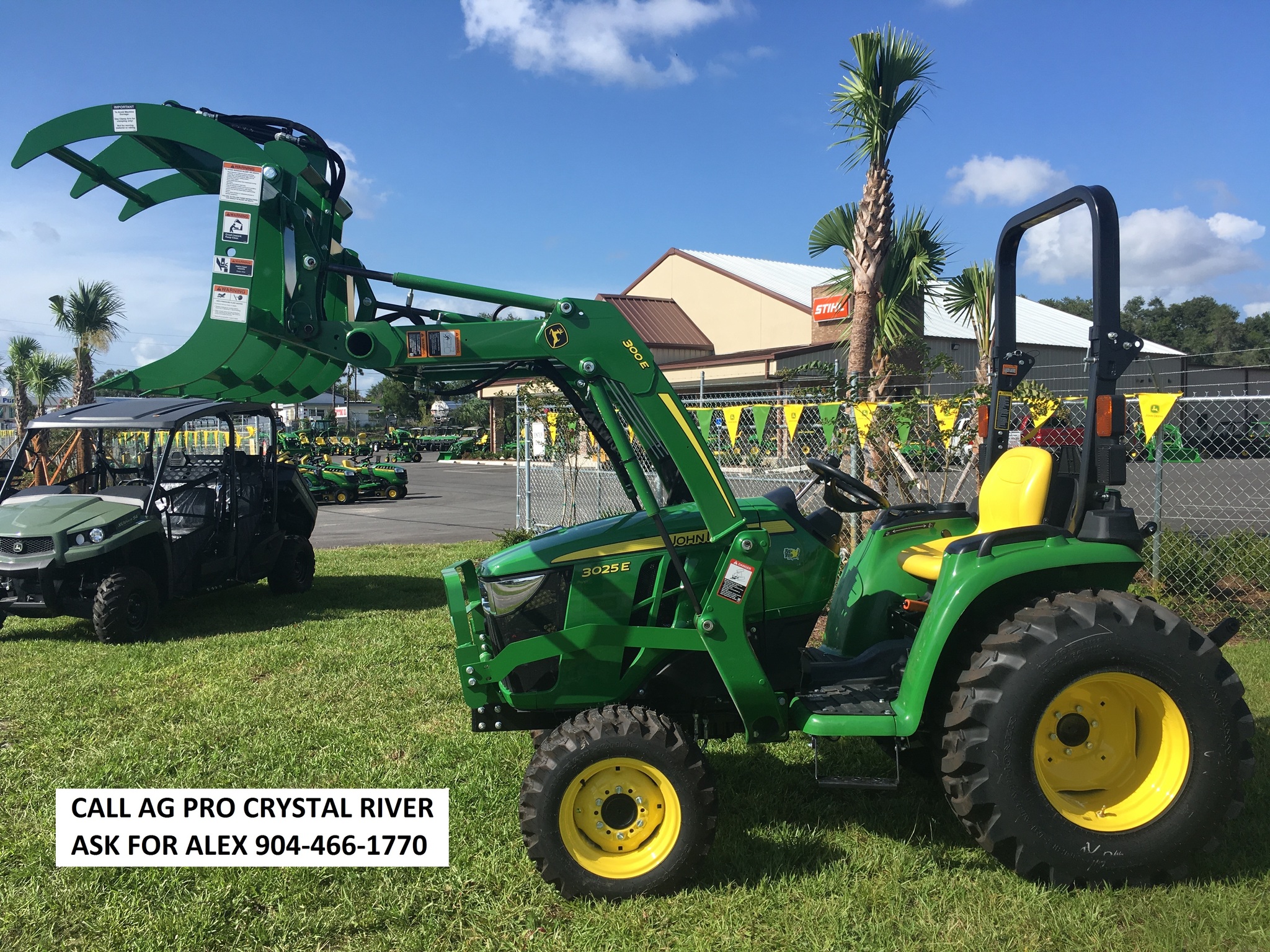 2023 John Deere 3025E Image 1