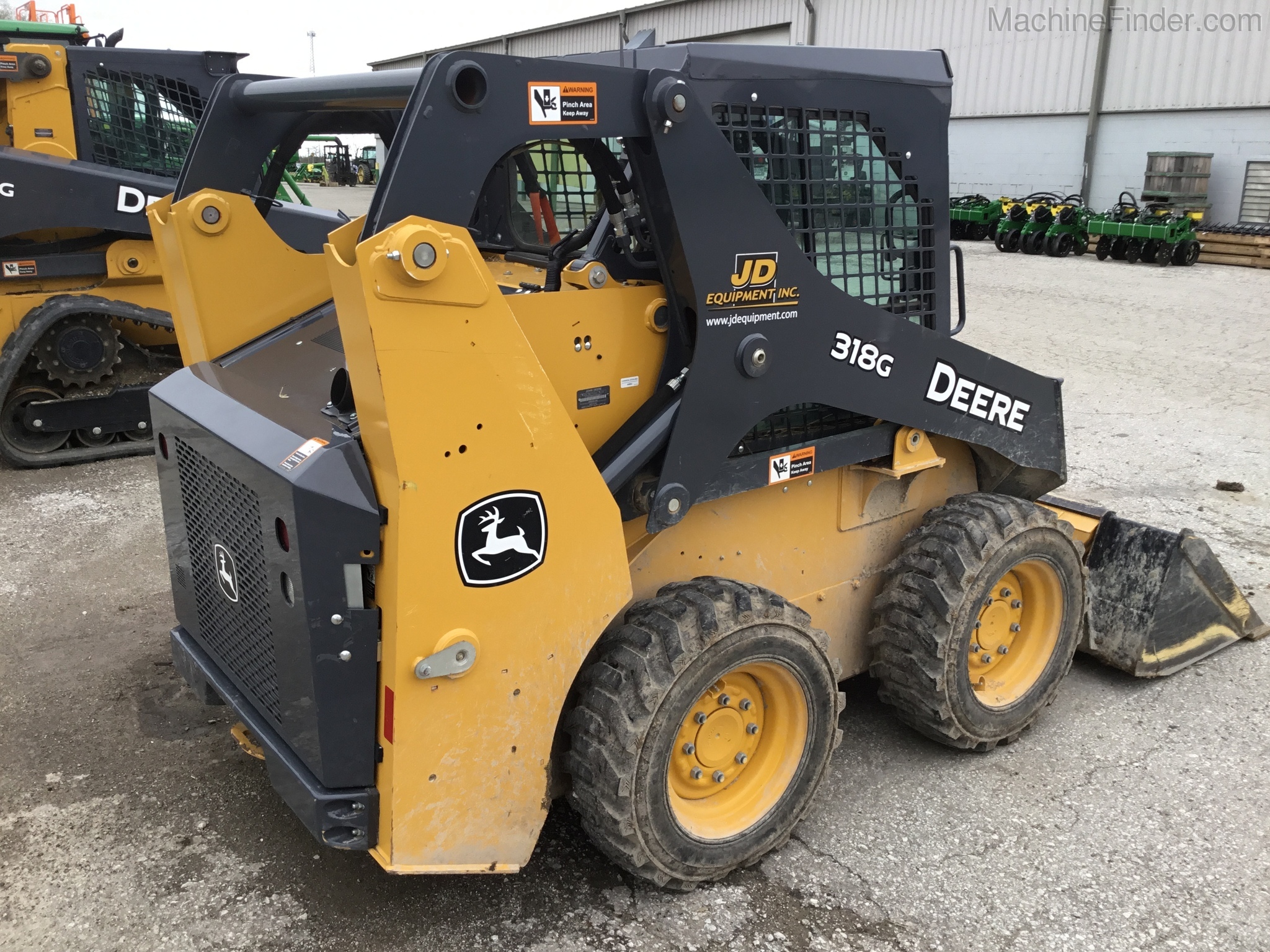 2017 John Deere 318G Image 2