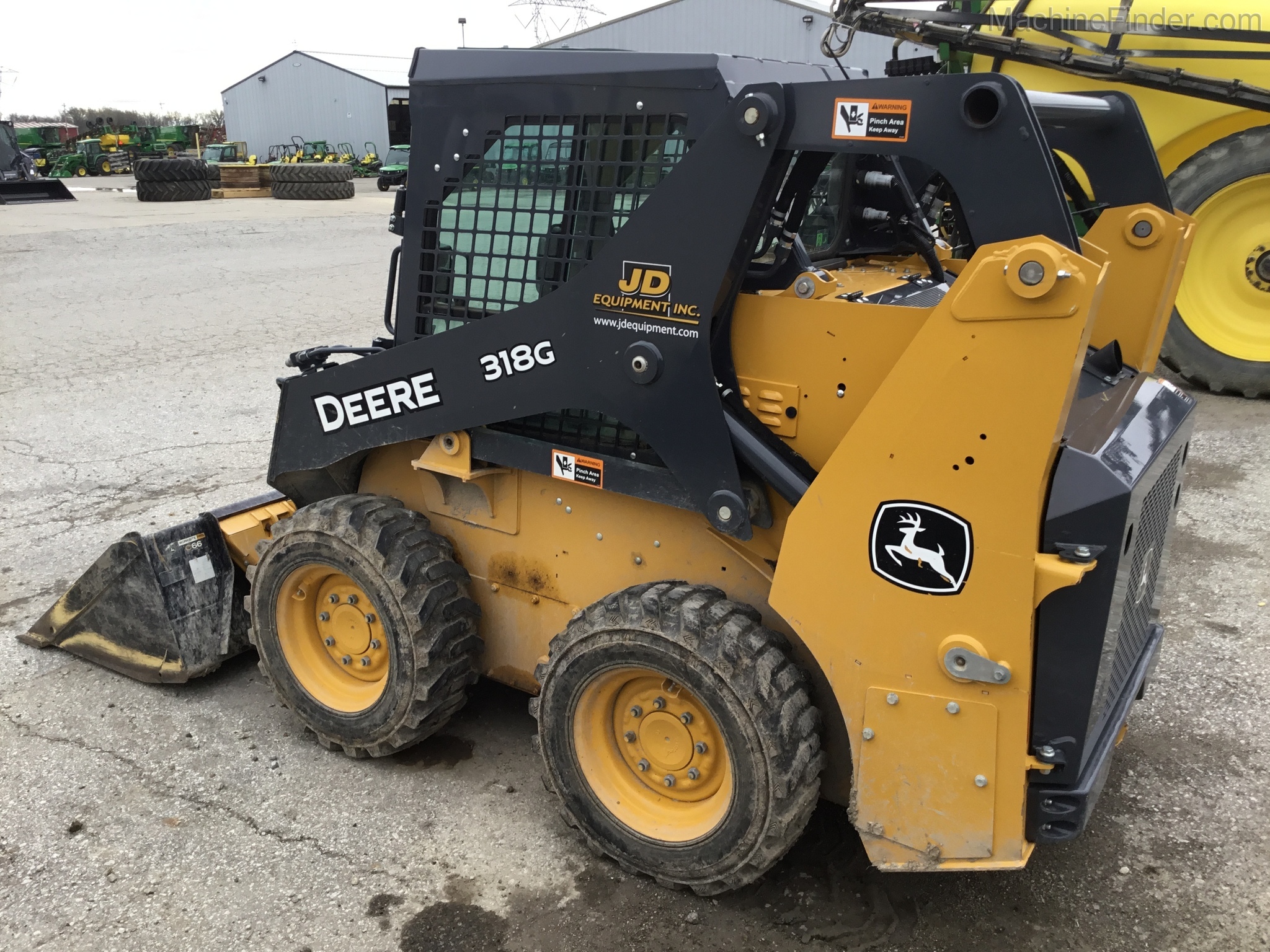 2017 John Deere 318G Image 3