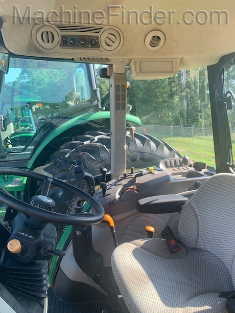 2017 John Deere 5085E Image 4