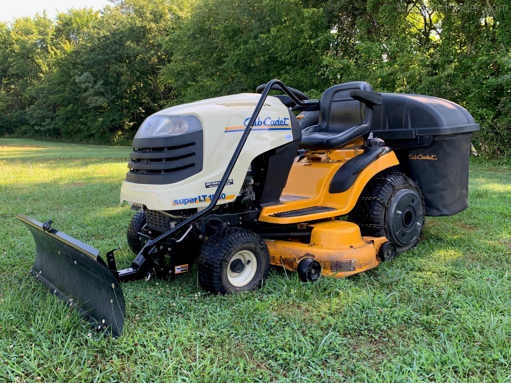 2007 Cub Cadet SLT1550 Image 1