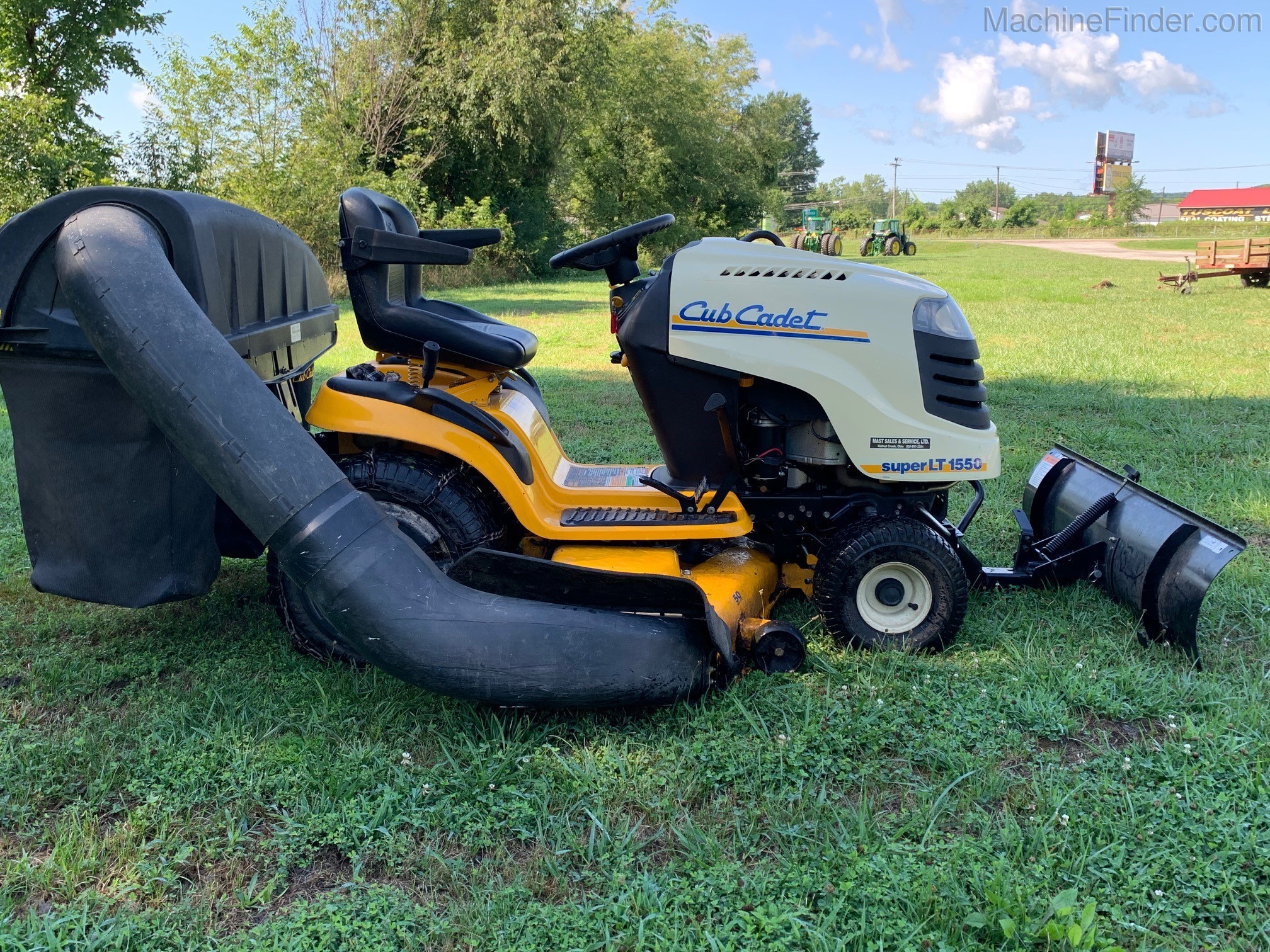 2007 Cub Cadet SLT1550 Image 6
