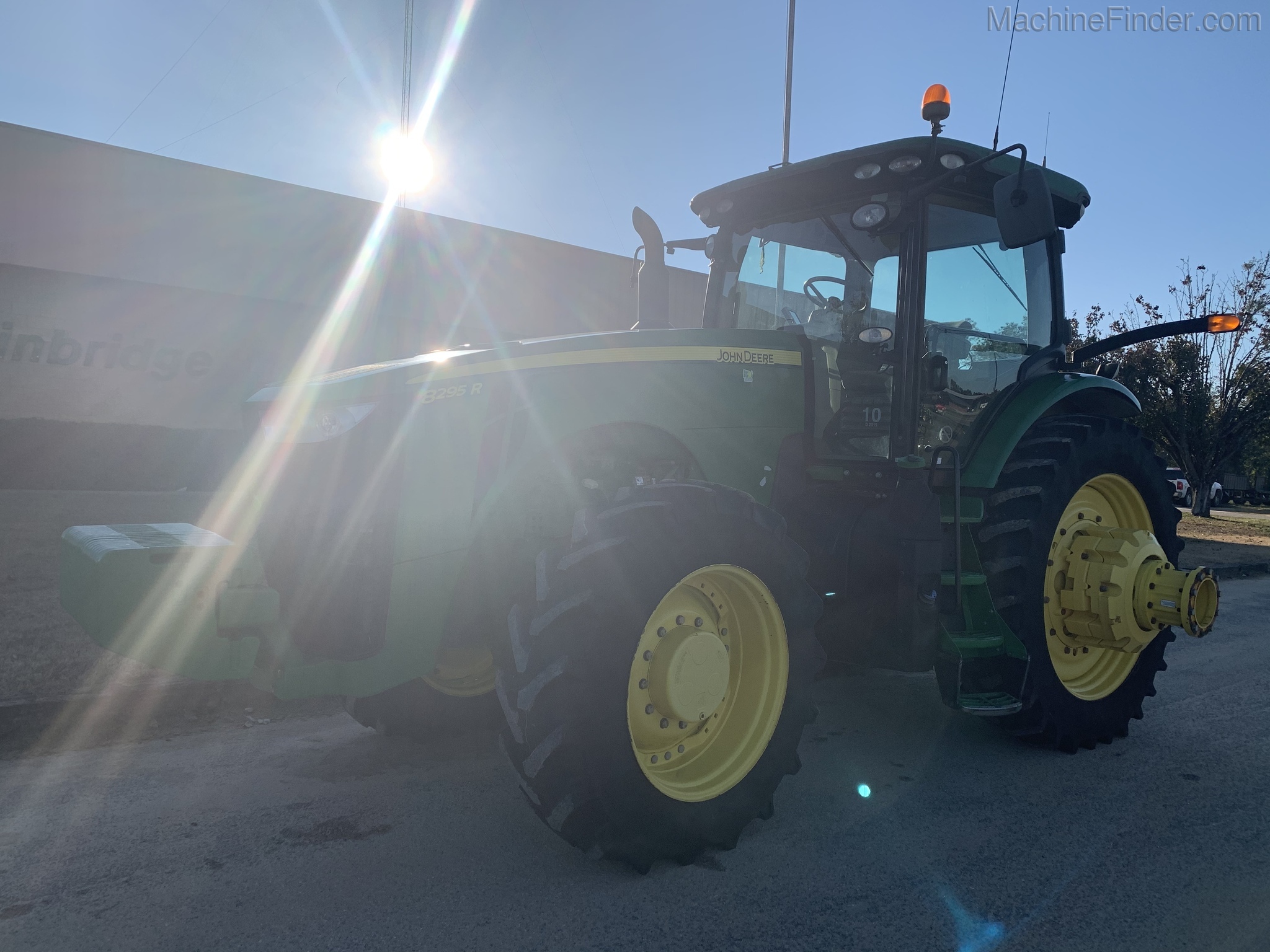 2015 John Deere 8295R Image 1