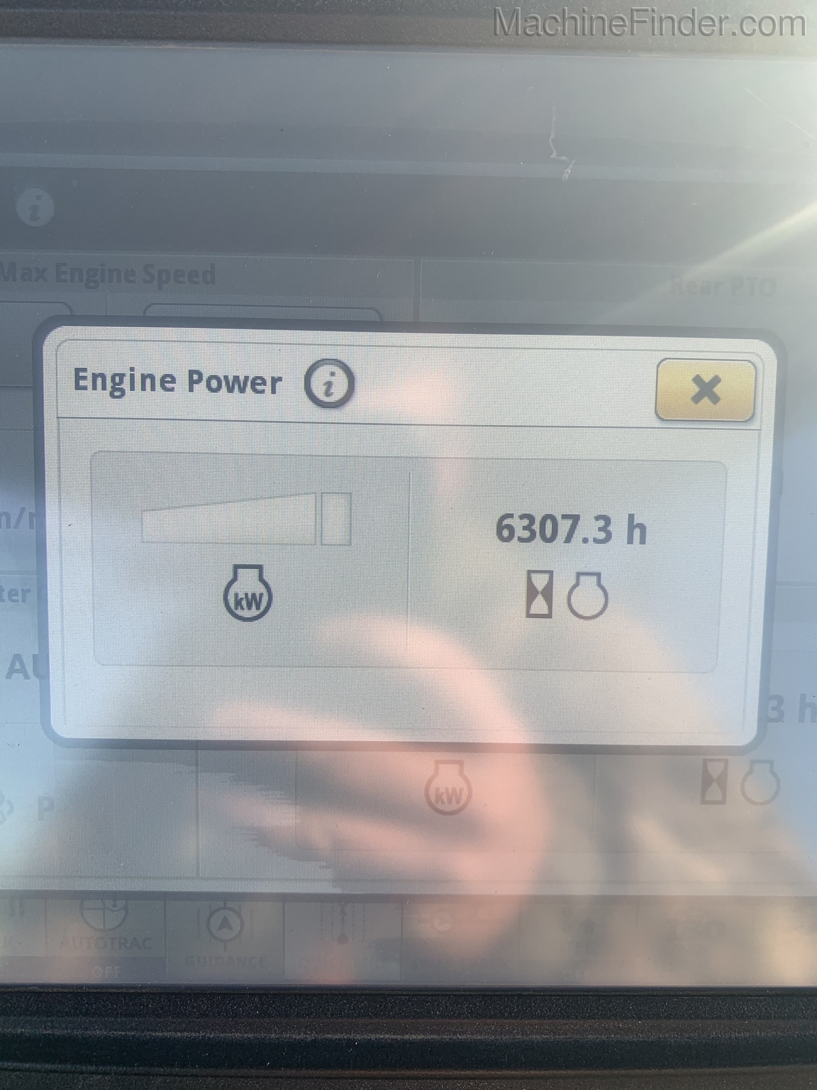 2015 John Deere 8295R Image 10