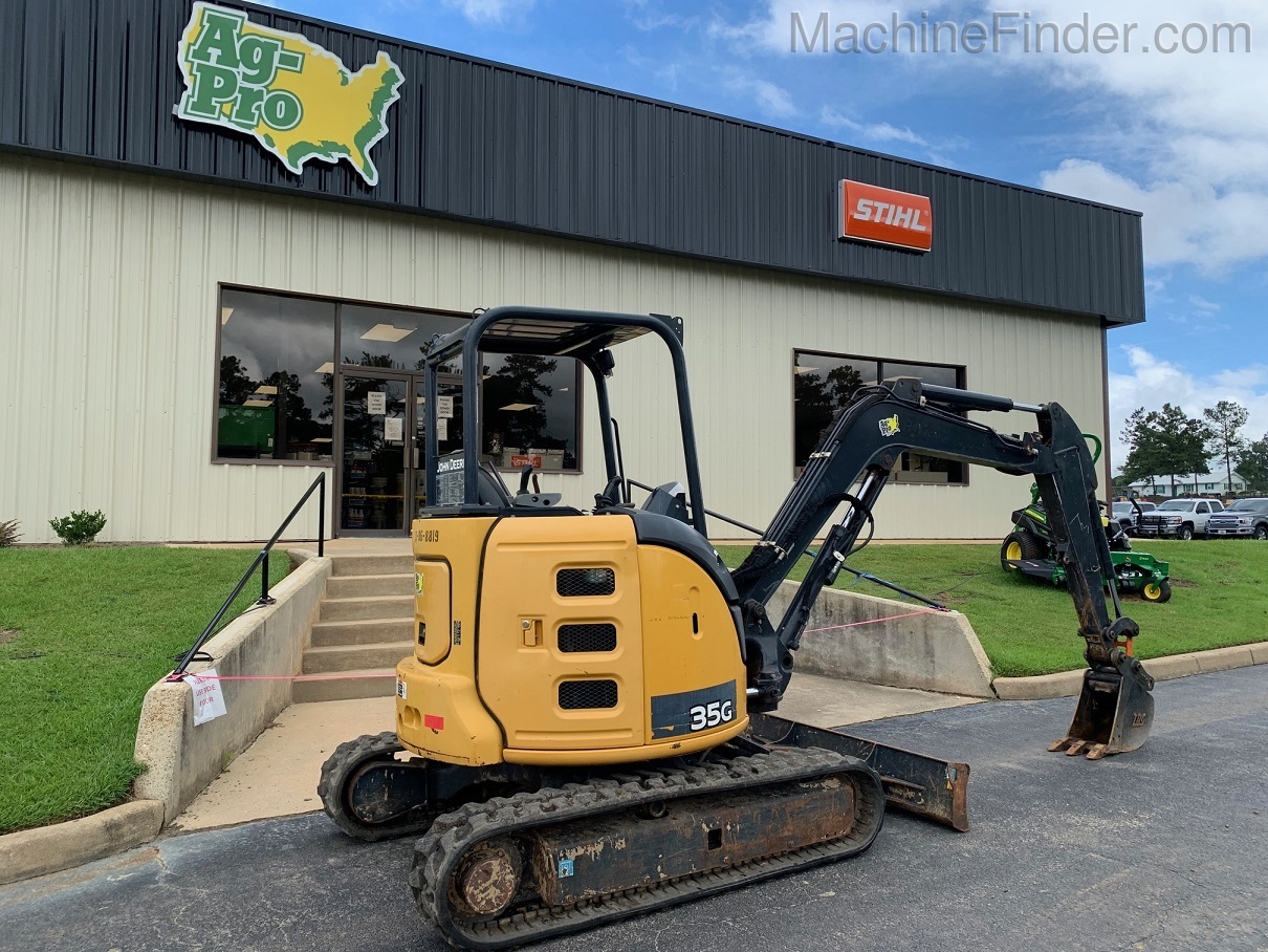 2015 John Deere 35G Image 3