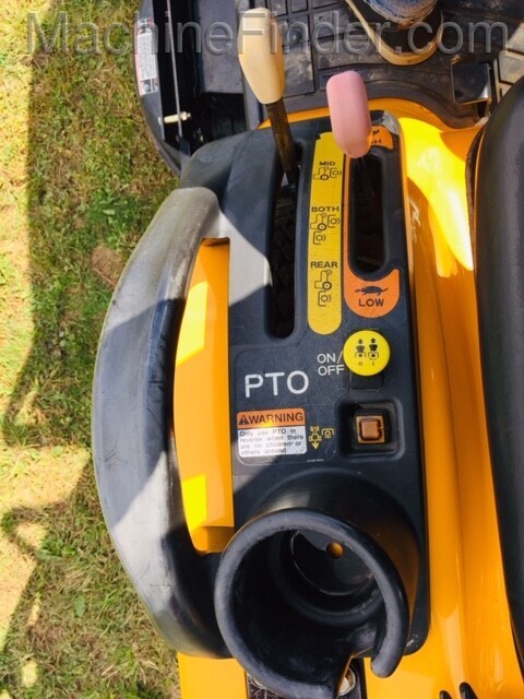 2011 Cub Cadet SC2400 Image 16