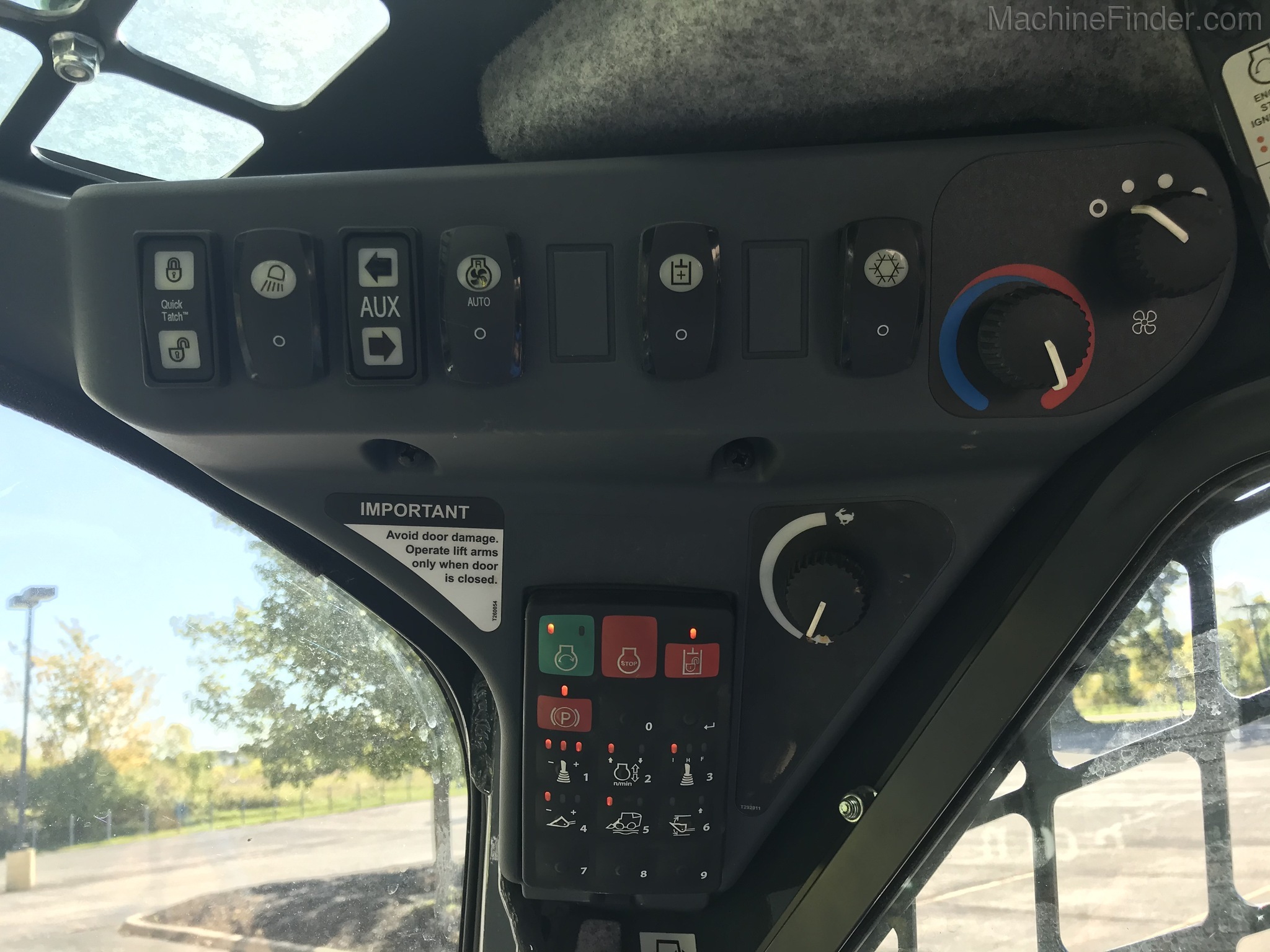 2019 John Deere 331G Image 13