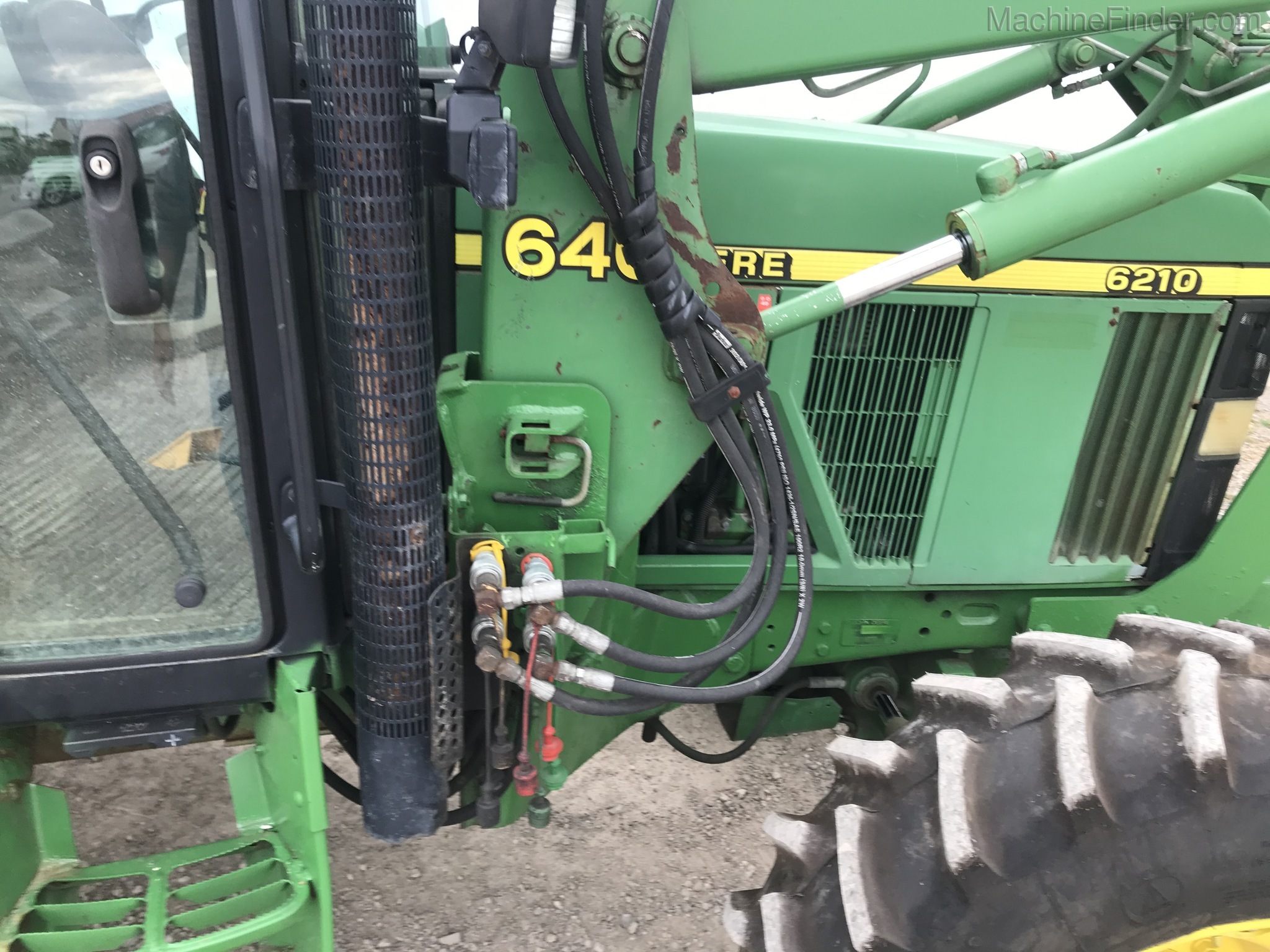 1998 John Deere 6210 Image 6