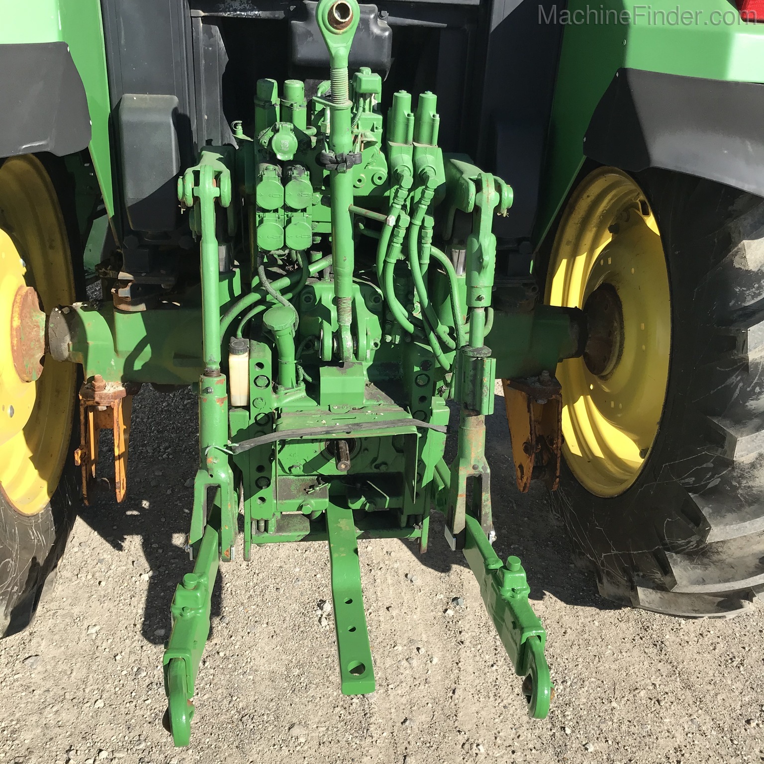 1998 John Deere 6210 Image 9