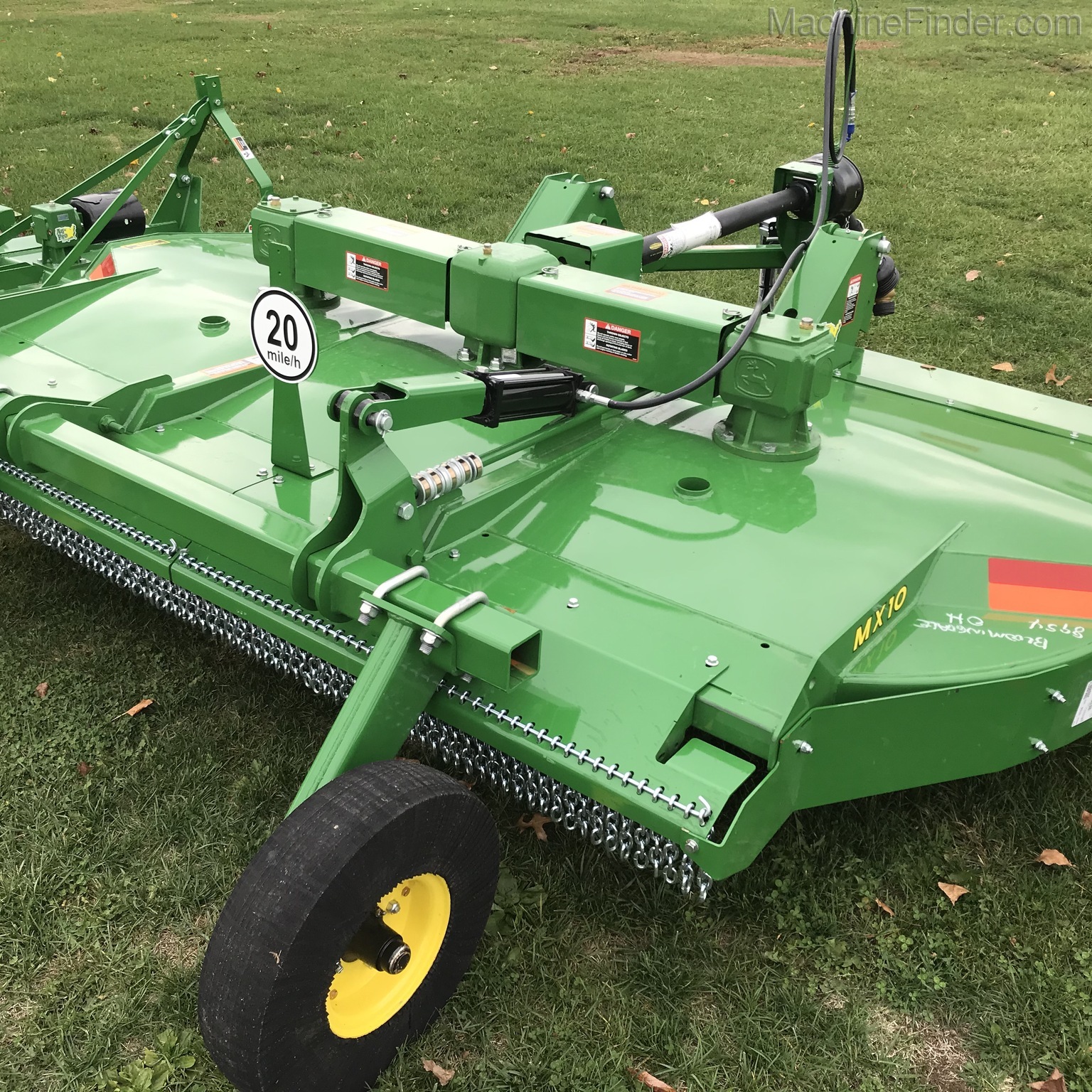 2020 John Deere MX10 Image 3