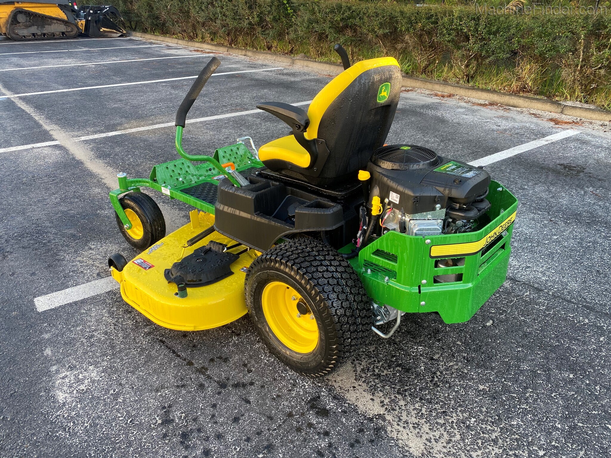 2021 John Deere Z375R Image 2