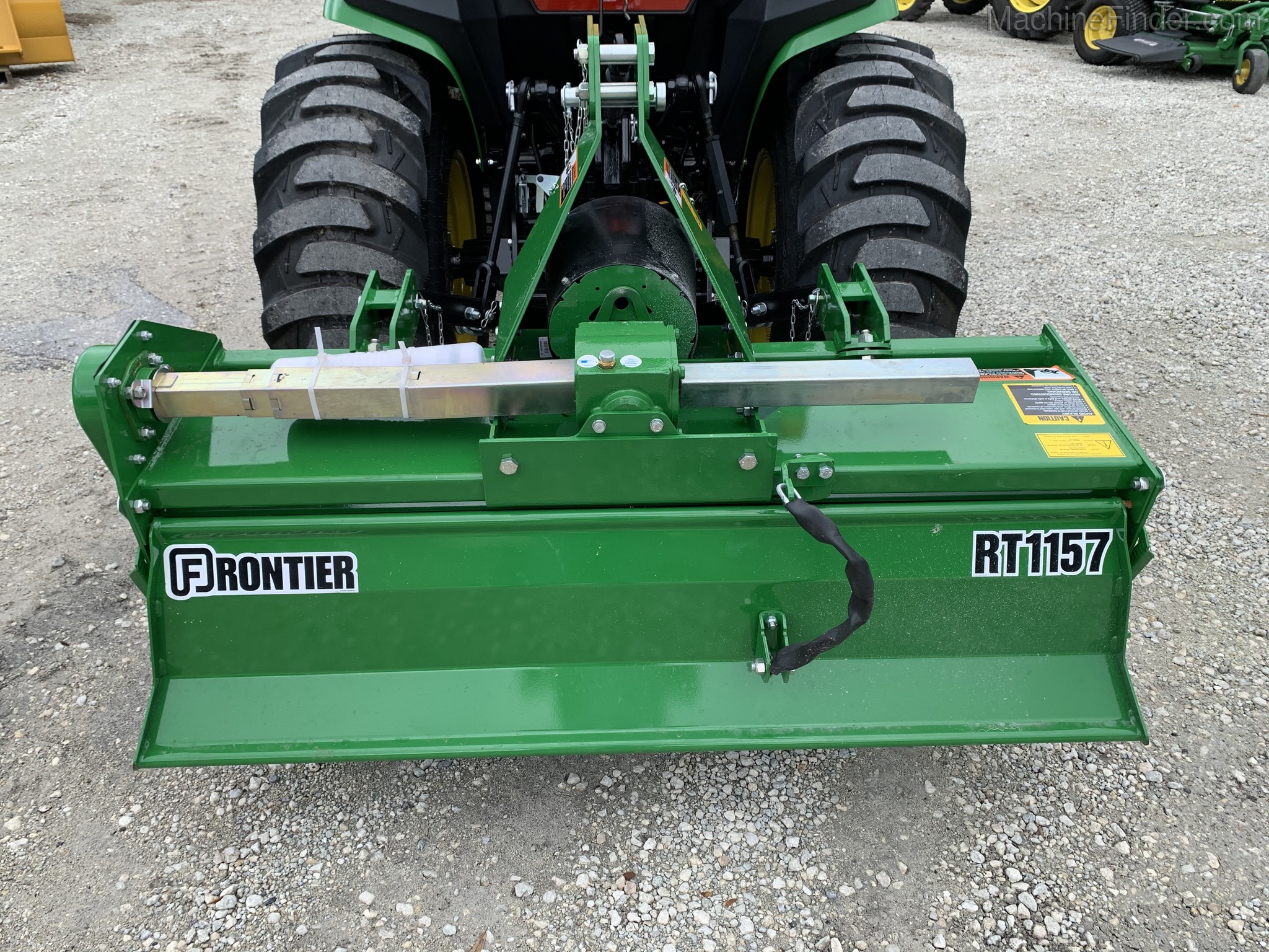 2020 John Deere 3025E Image 5