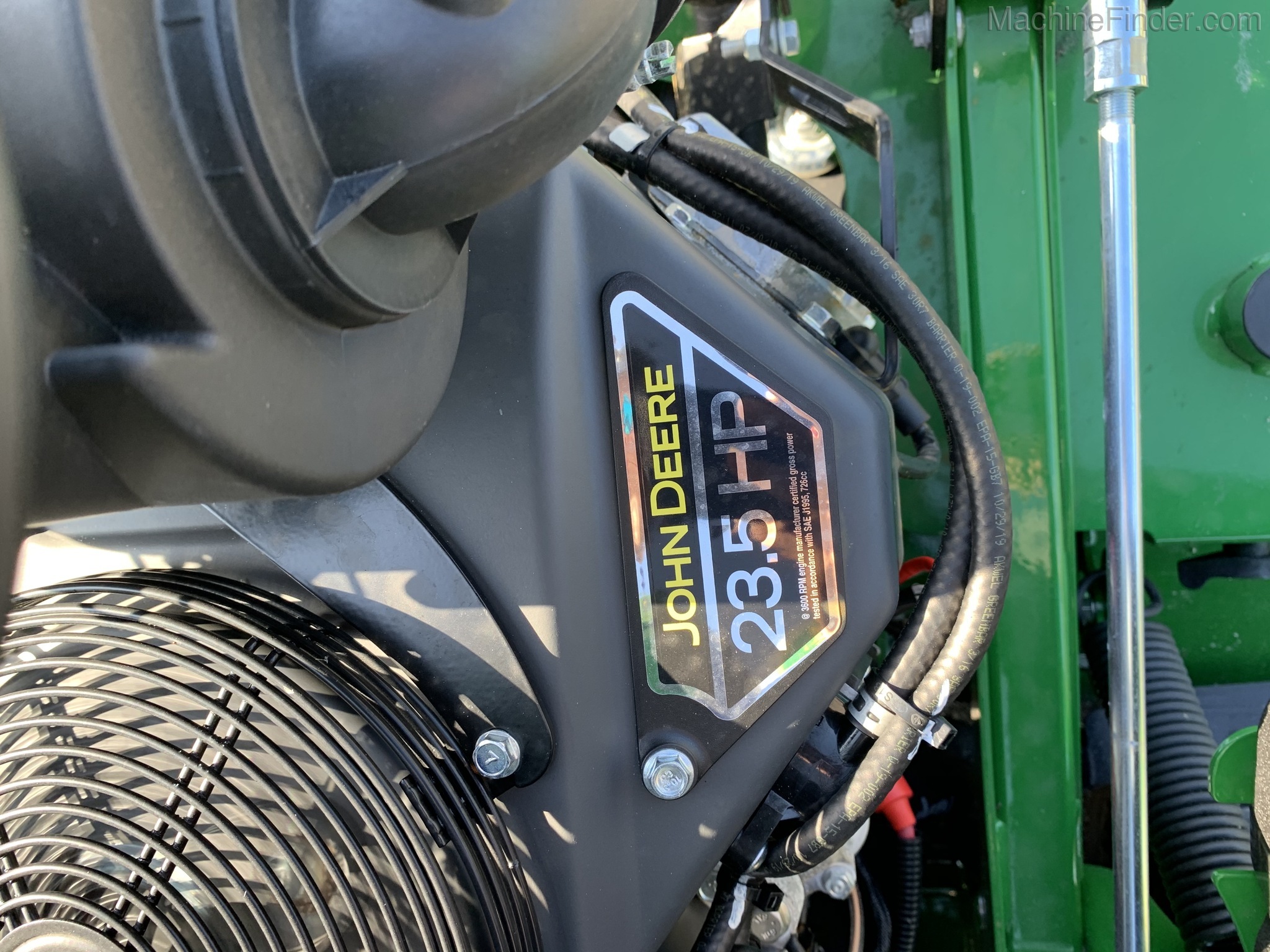 2020 John Deere 652R Image 8