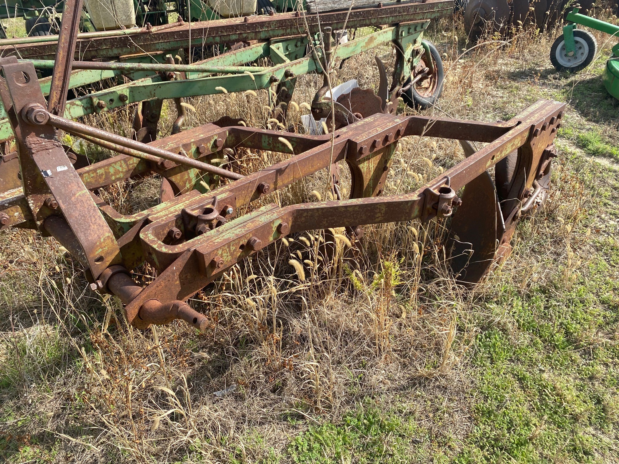 John Deere F145 Image 3