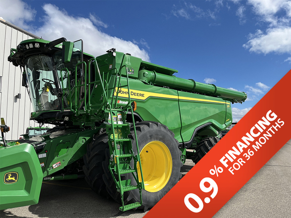 Photo of a 2022 John Deere X9 1000