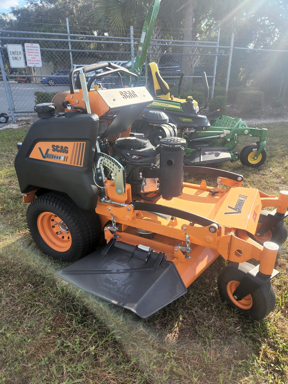 2022 Scag SVRI36A-19FX Image 2