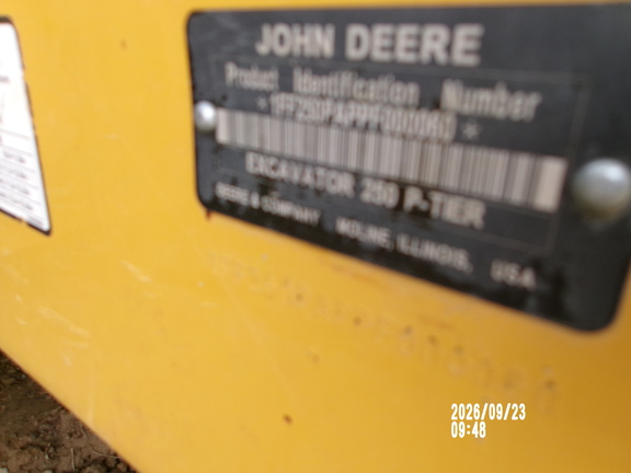 2023 John Deere 250P