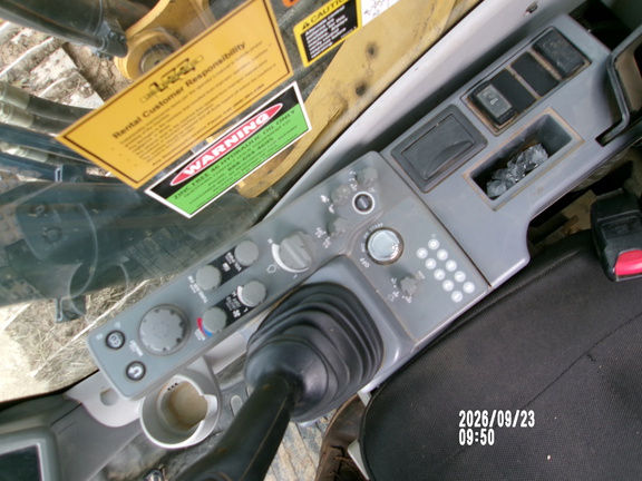2023 John Deere 250P