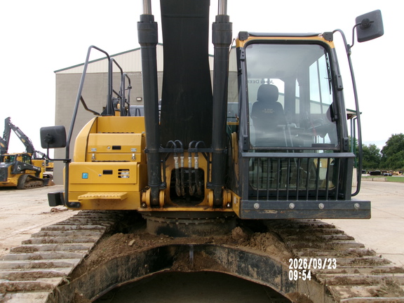 2023 John Deere 250P