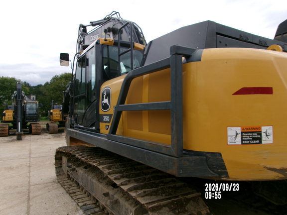 2023 John Deere 250P