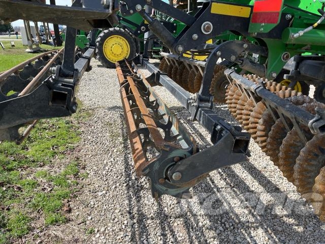 Used 2023 John Deere 2660VT Vertical Tillage at Koenig Equipment in Greenville, OH - PhotoXL12