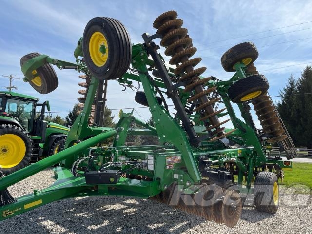 Used 2023 John Deere 2660VT Vertical Tillage at Koenig Equipment in Greenville, OH - PhotoXL0