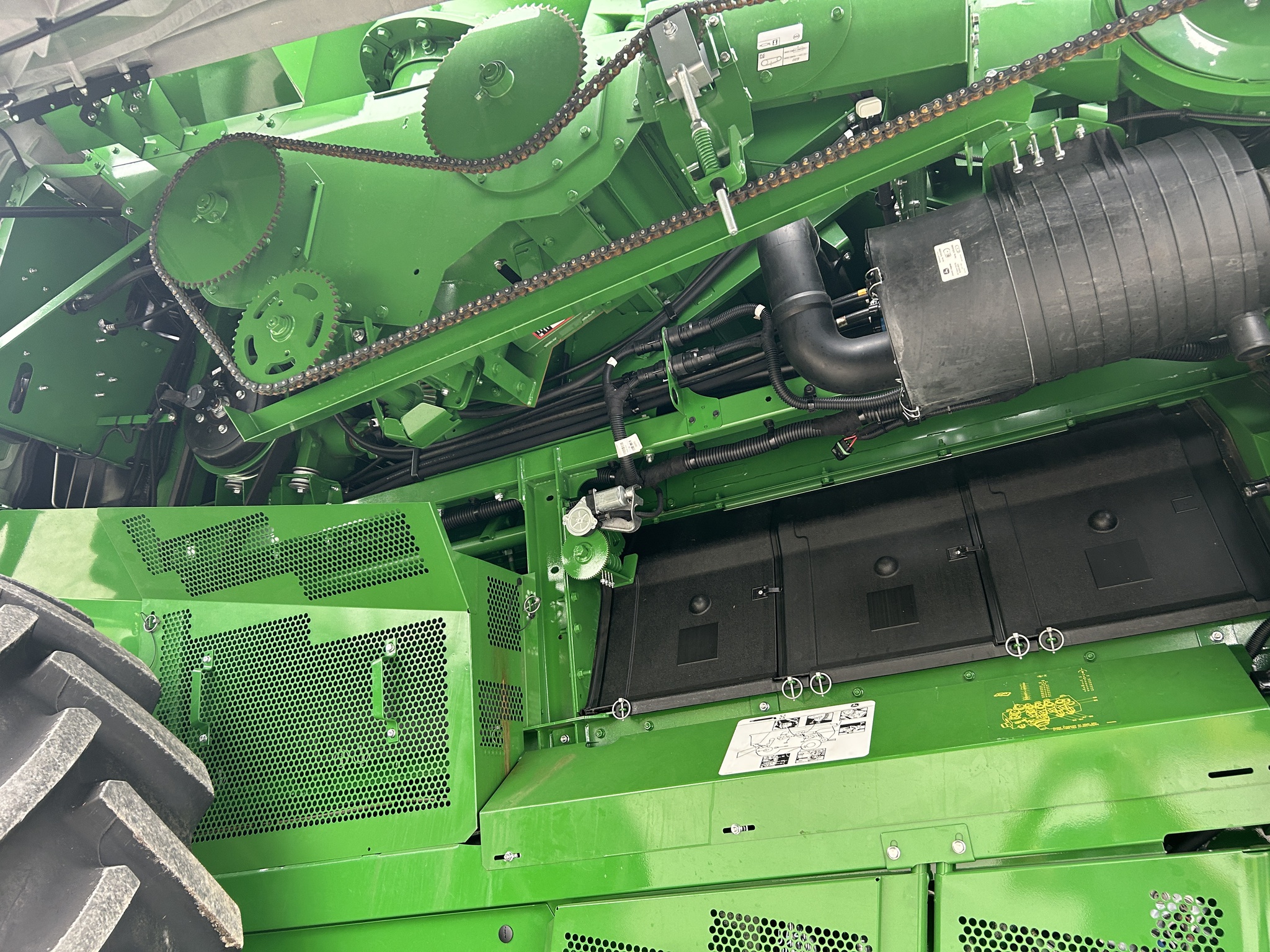  2023 John Deere S760 at Heritage Tractor in Baldwin City, KS