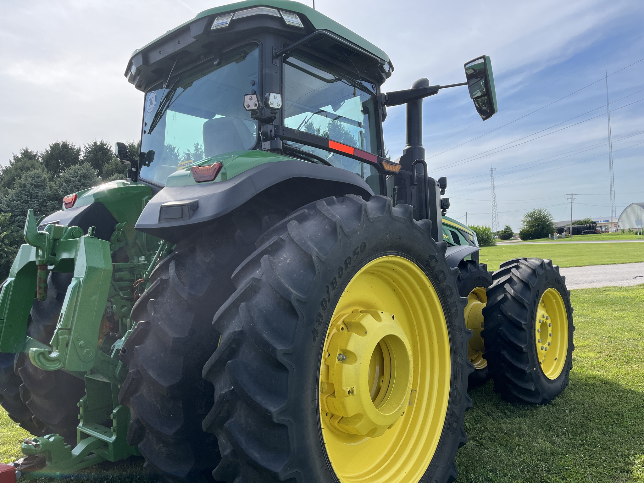  2023 John Deere 8R 340 at Heritage Tractor in Aledo, IL